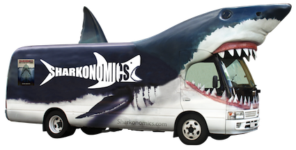 Sharkonomisc turne buss